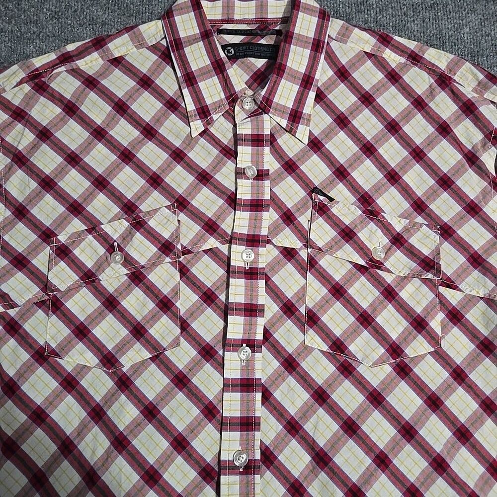 G-Unit Clothing Co Shirt Mens XL Red Plaid Short Sleeve Button Front Pockets